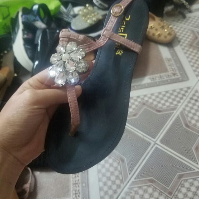 giày nu..  ...oo