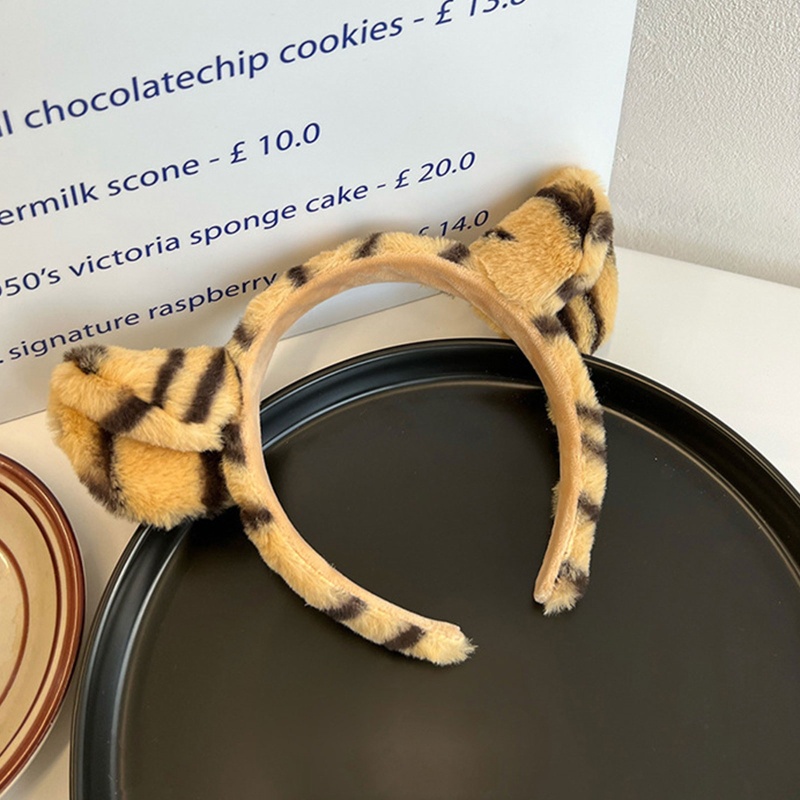 Kẹp Tóc Tai Hổ Phối Lông Dễ Thương Dùng Hóa Trang Halloween