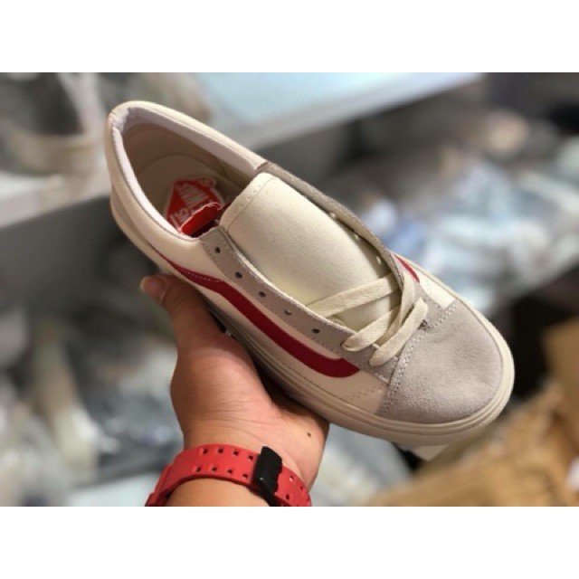 Giày Sneaker Vans Kelly Trắng Đỏ