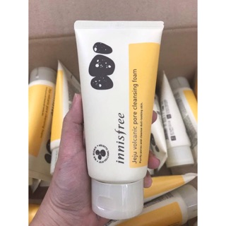 SỮA RỬA MẶT TRO NÚI LỬA INNISF JEJU VOLCANIC PORE CLEANSING FOAM