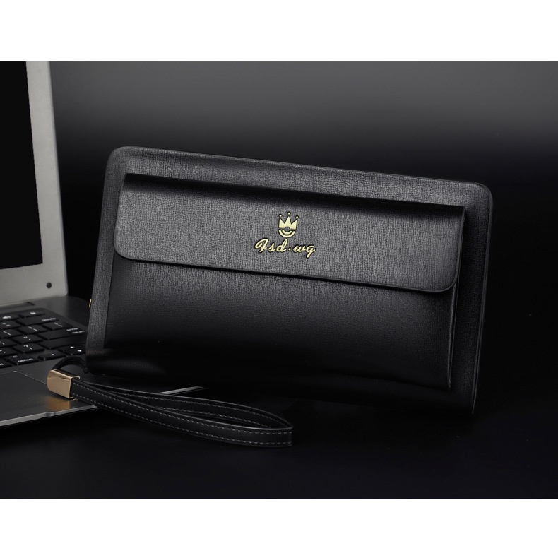 Ví cầm tay nam thời trang 2022