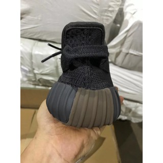 giày thể thao yz350 V2 boost black đen
