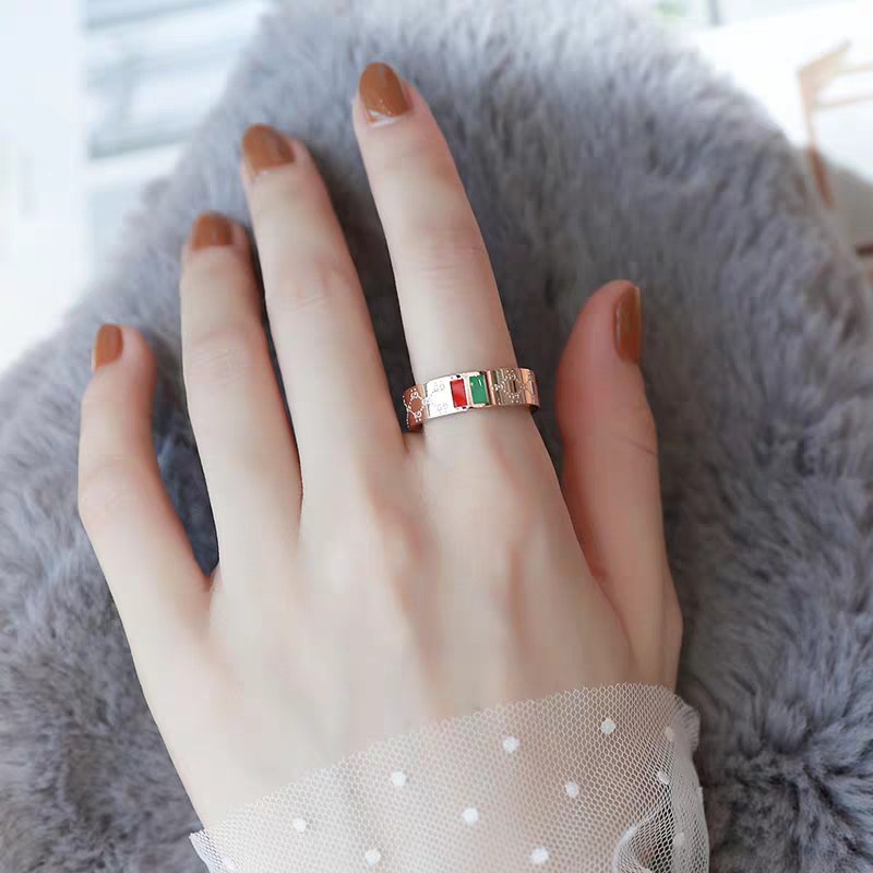 Nhẫn Họa Tiết Thanh Xanh Đỏ | Nhẫn Bản Rộng Bằng Thép Titan Mạ Vàng Hồng 18k Cao Cấp | Trang Sức Bằng Thép Không Gỉ Không Thấm Nước Không Gây Dị Ứng