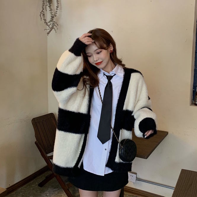 Áo sweater tay dài kẻ sọc phối màu tương phản kiểu Hàn Quốc cho nữ