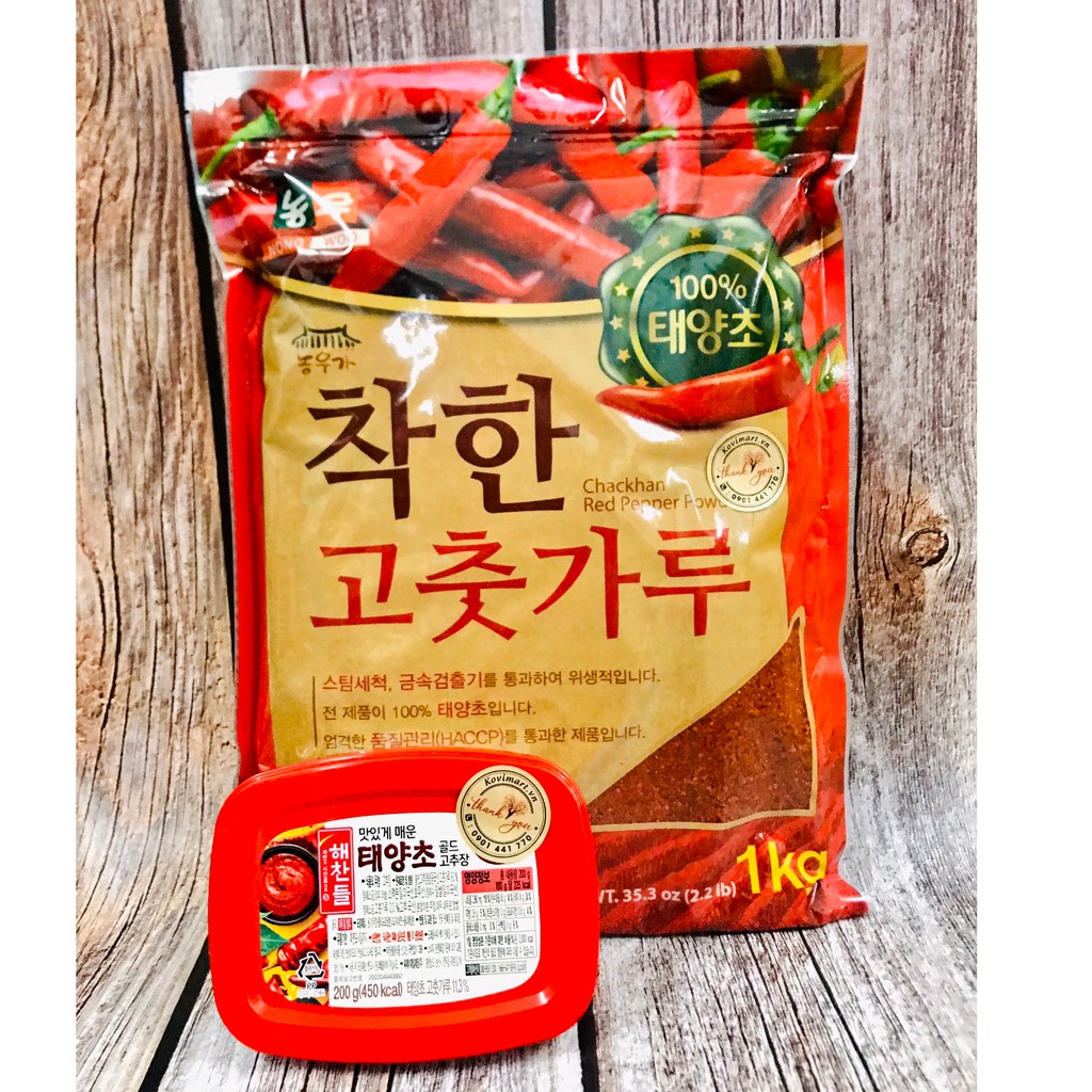 Combo 1KG Ớt bột Hàn Quốc kèm 200G Tương ớt Gochujang Hàn Quốc