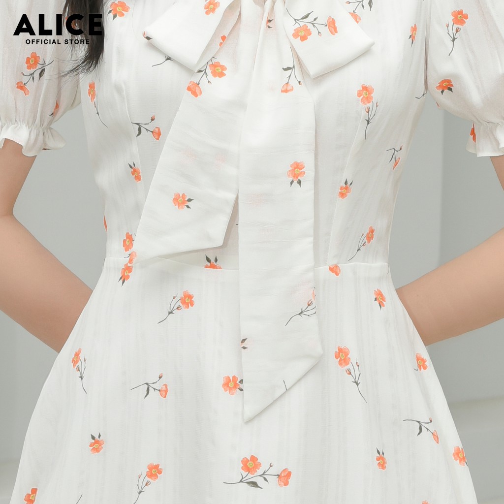 Đầm Trắng Thiết Kế Đẹp ALICE Dáng Xòe Cổ Chữ V Thắt Nơ Tay Bồng Chun Gấu Tay Họa Tiết Hoa Nhí V684 | BigBuy360 - bigbuy360.vn