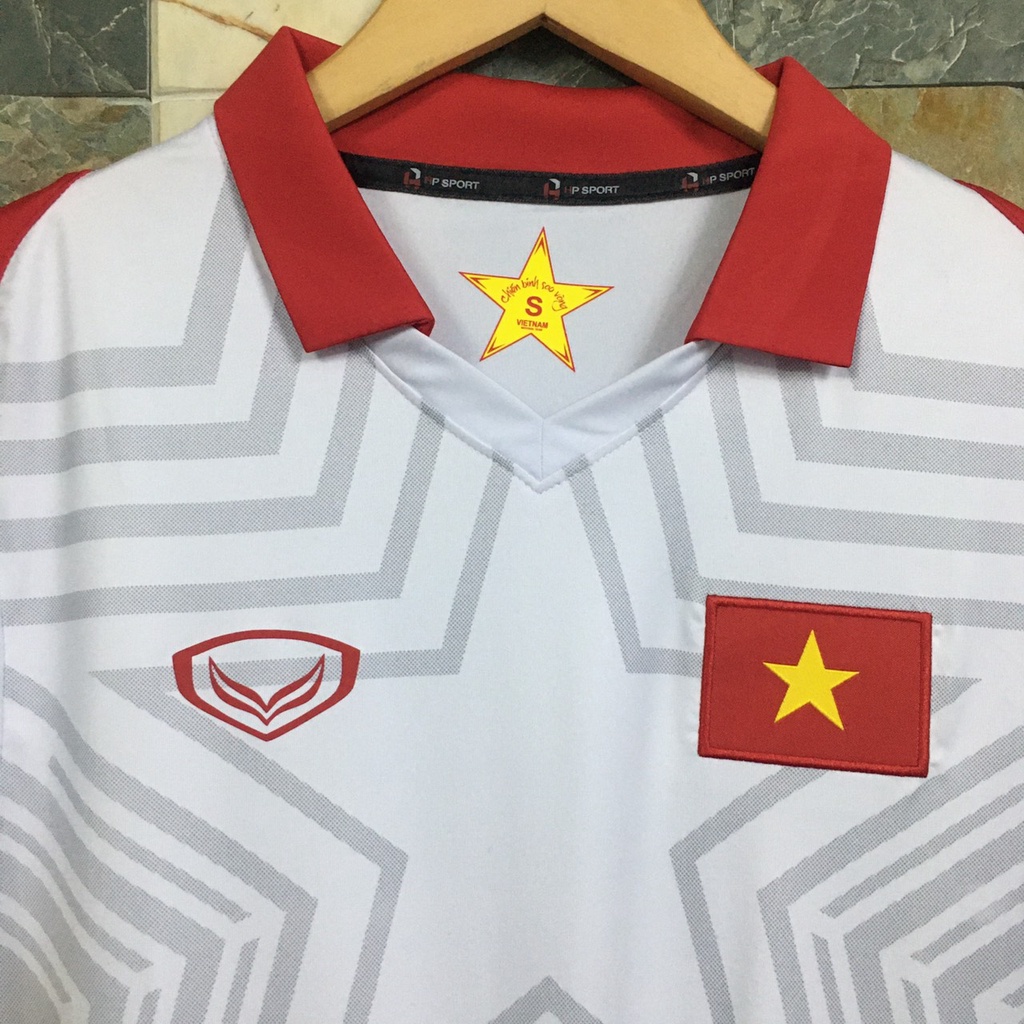 Bộ quần áo đá banh tuyển Việt Nam trắng full logo WC2021