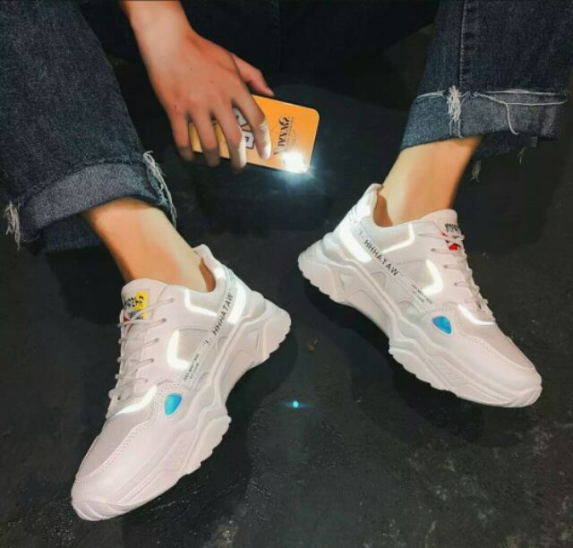 Giày sneaker nam dạ quang