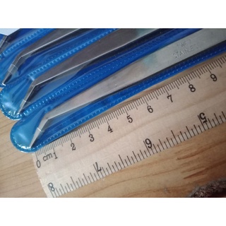 Nhíp gấp chỉ .