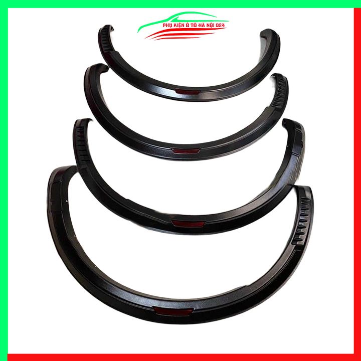 Bộ ốp cua lốp xe ô tô Hilux 2021-2023 bản nhỏ mẫu phản quang trang trí bảo vệ lốp xe