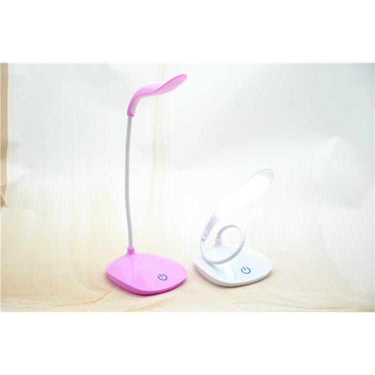 Đèn led cảm ứng 3 chế độ,để bàn học sạc USB chống cận thị