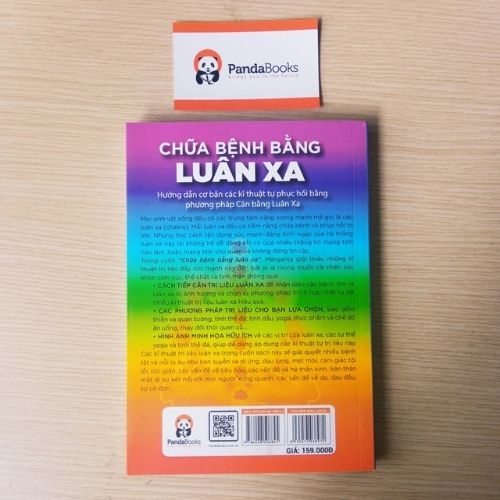 Sách - Chữa bệnh bằng luân xa - Kỹ thuật tự phục hồi bằng phương pháp cân bằng Luân xa - Pandabooks