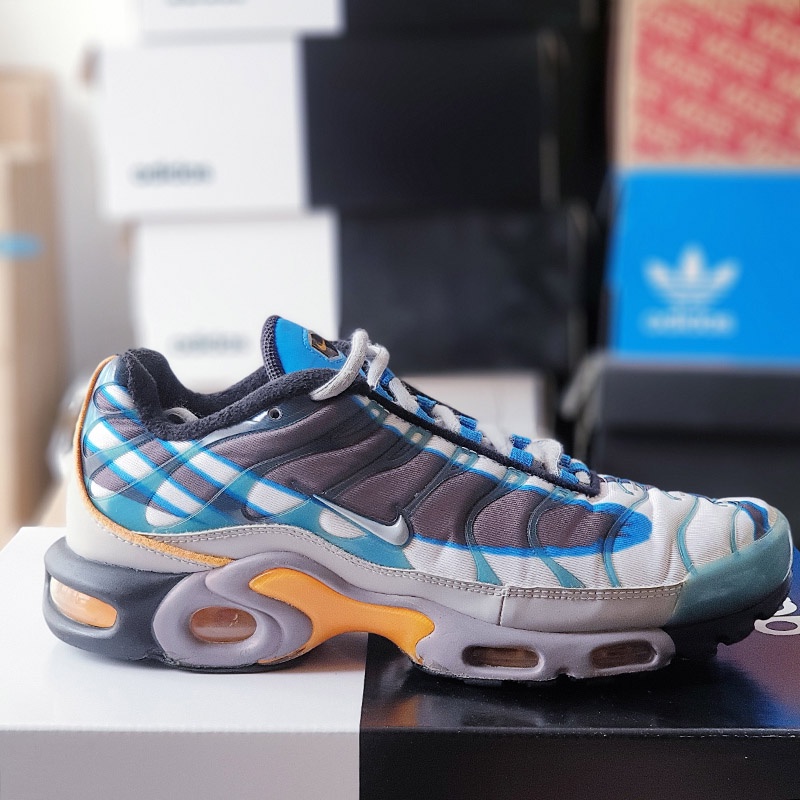 Giày Nike Air Max Plus Deluxe, size 41, real 2hand