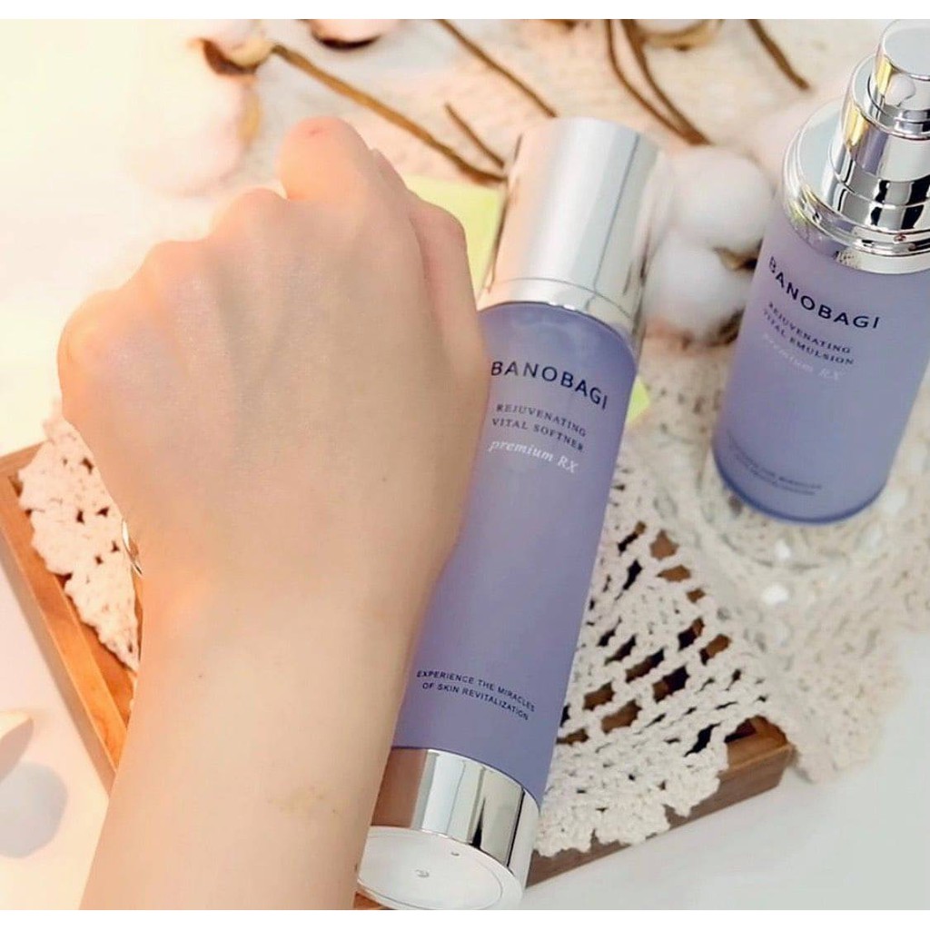 Nước Thần Cấp Ẩm Trẻ Hóa Da Chuyên Sâu BANOBAGI Rejuvenating Vital Softner 120ml