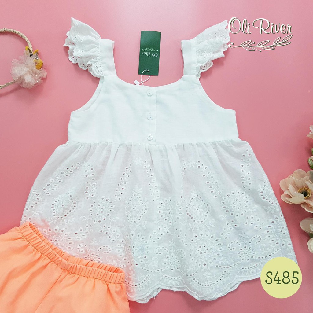 Bộ bé gái cánh tiên #oliriver với Chất liệu Vải thô thêu nổi chân áo, Quần vải Linen.  Mẫu này quá đẹp màu hot. Bé mặc m