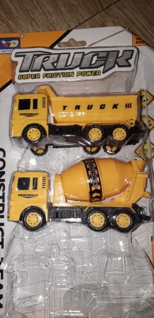 Sét 4 chiếc xe công trình hoặc 4 xe cứu hỏa bằng nhựa chạy chớn