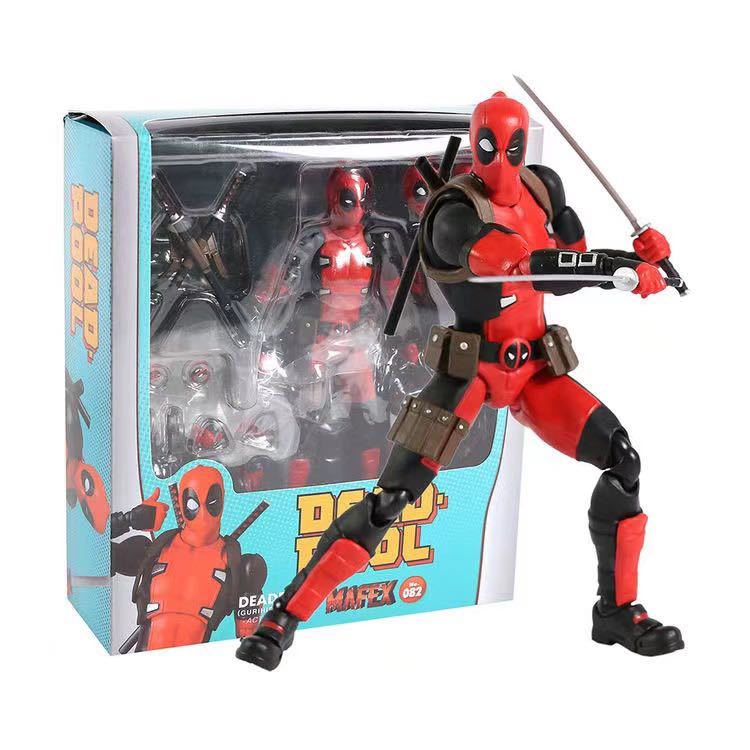 Mô Hình Nhân Vật Marvel Deadpool Mafex No.082 Gurihiru Art Ver Trong Phim Marvel Studio