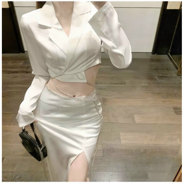 Sét áo vest lụa croptop kết đá chân váy dài xẻ tà