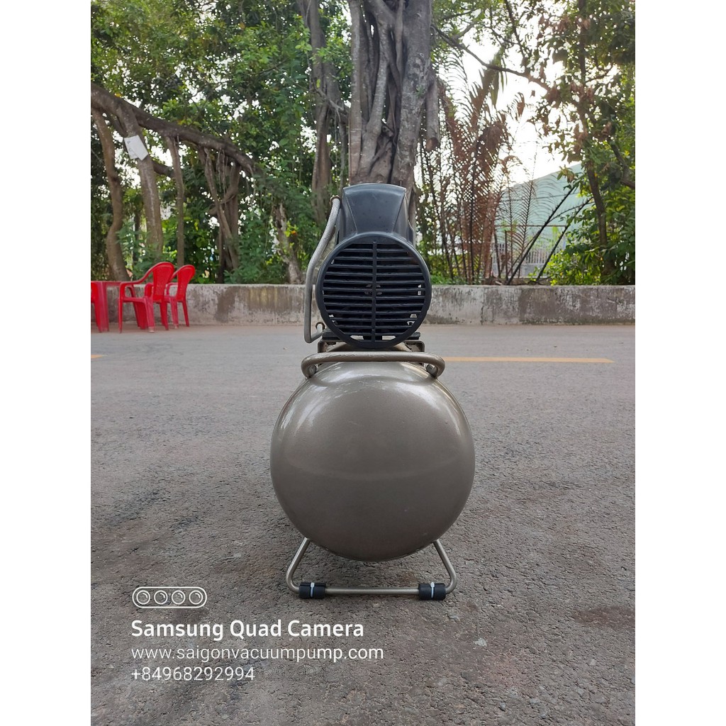 Máy nén khí HITACHI OILFREE BEBICON Air Receiver  HITACHI, Ltd. Tokyo Japan