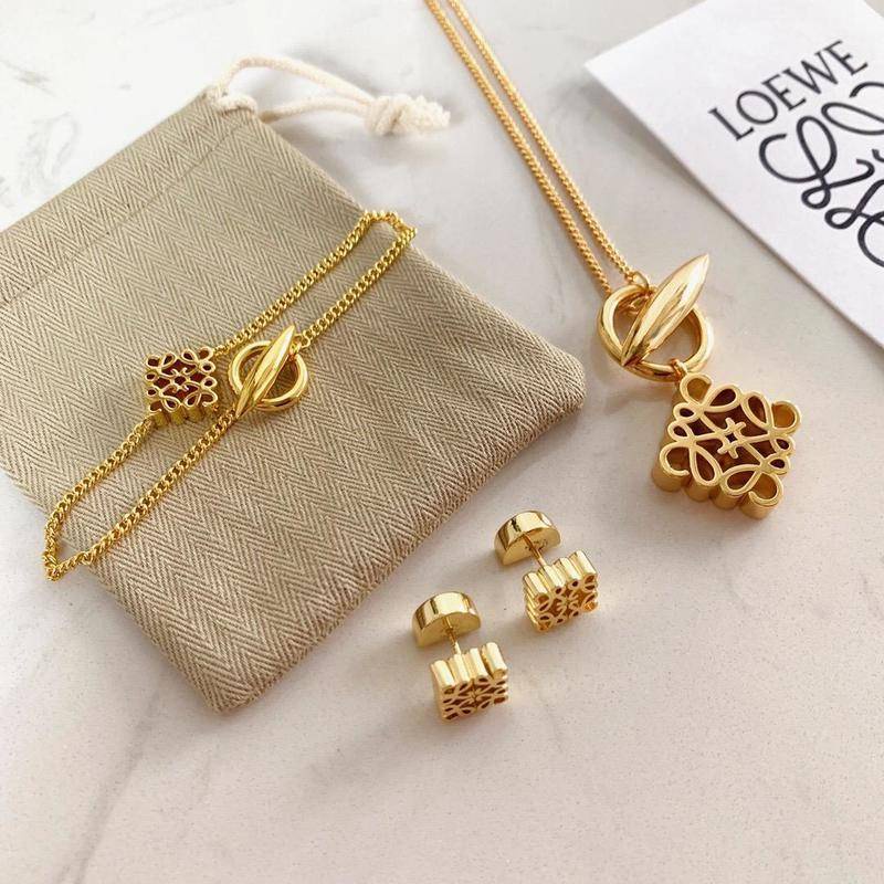 Loewe Vòng cổ Mặt Hình Bánh Trung Thu Tỉ Lệ 1: 1 Cao Cấp Thời Trang Mùa Hè Cho Nữ