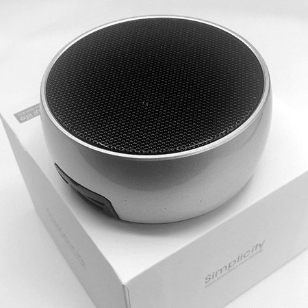 Loa bluetooth vỏ nhôm AKUS BS01 bảo hành 12 tháng 1 đổi 1