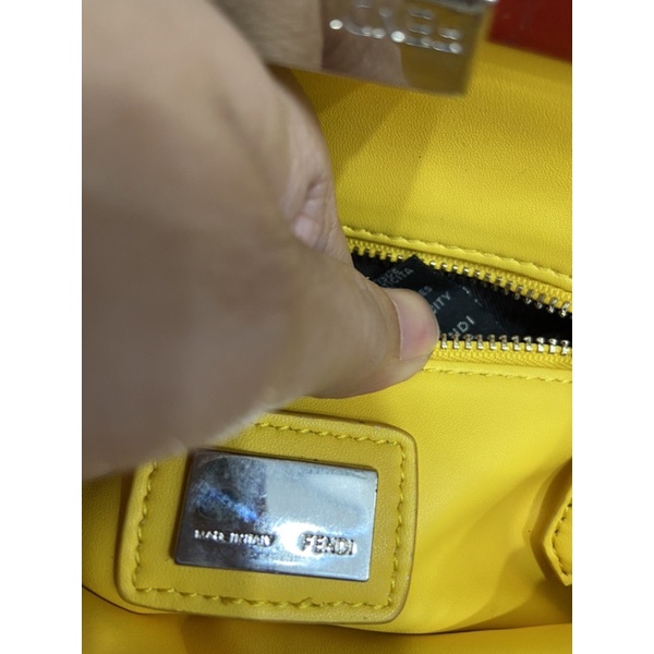 Túi si da thật Fendi
