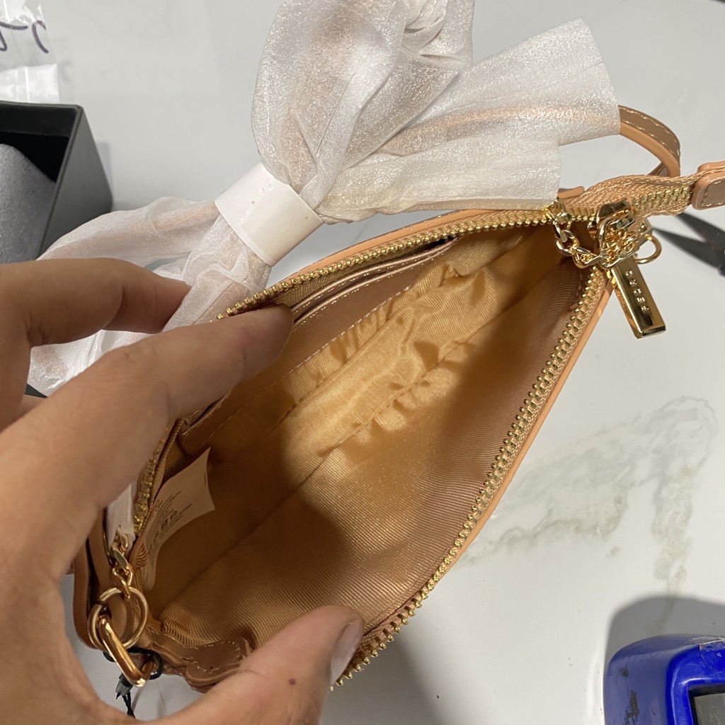 Túi đeo chéo nữ 2 dây fullbox Pw4-66500012