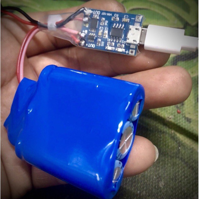 Pin tụ 3.7V 250mAh cho xe đồ chơi hoặc nguồn nuôi