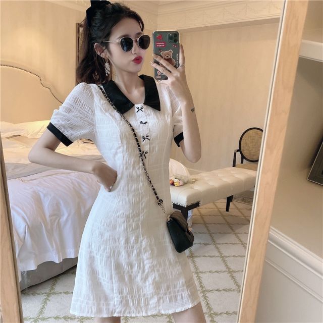 [Sẵn] Đầm váy trắng cổ đen siêu xinh