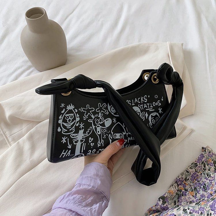 Túi Xách Tay Nữ Họa Tiết Graffiti Phong Cách Hàn Quốc | BigBuy360 - bigbuy360.vn