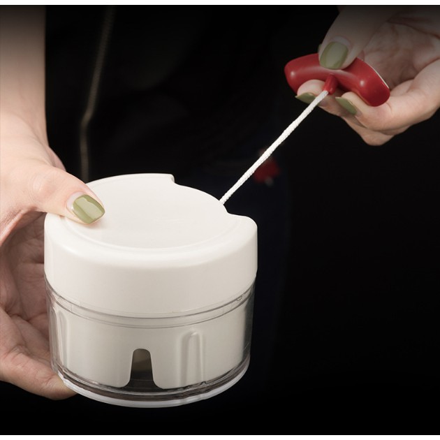 Máy dập tỏi cơ học mini tiện lợi nhanh chóng, gồm trục xoay và lưỡi cắt