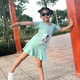 Váy xinh size đại bé gái