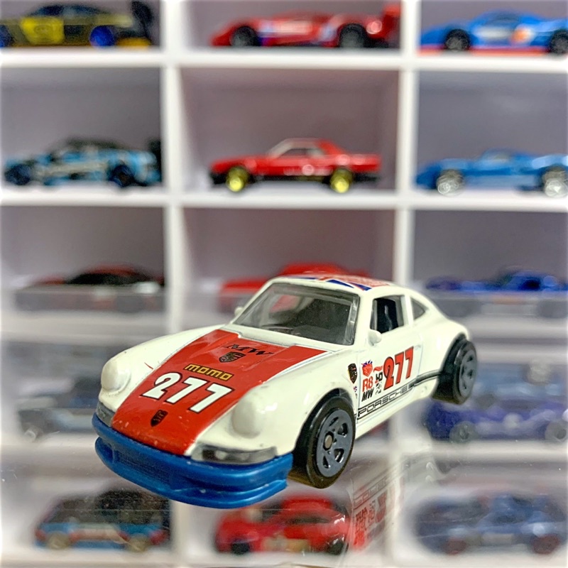 Xe mô hình Hot Wheels Loose 71 PORSCHE 911 - White - tỉ lệ 1:64
