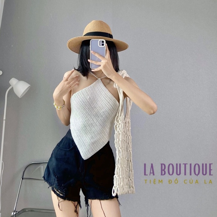 Áo Crochet Yếm Vạt Nhọn Một Mảnh Đan Dây Lưng Gợi Cảm LA BOUTIQUE