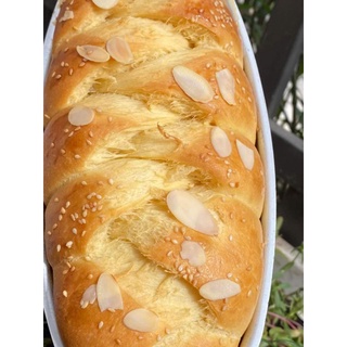 Bánh mì hoa cúc 270gr-300gr