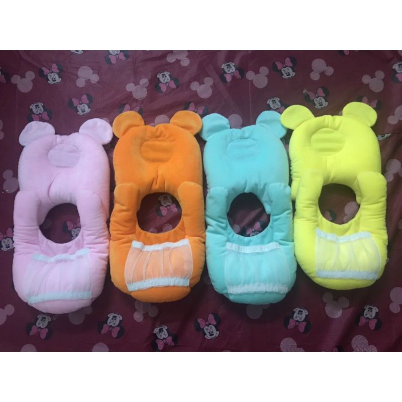 Gối nằm đa năng chống méo, đỡ bình sữa cho bé