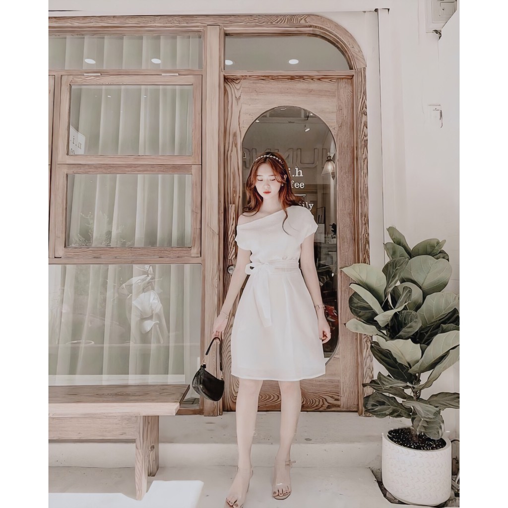 Đầm dự tiệc lệch vai dễ thương đi tiệc đi chơi màu trắng | BigBuy360 - bigbuy360.vn