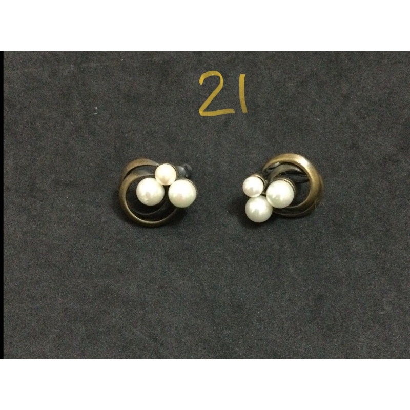 Khuyên tai kết hạt trai nhiều mẫu