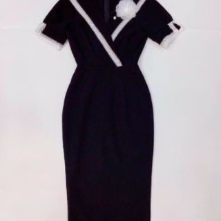 Đầm Mango dự tiệc body