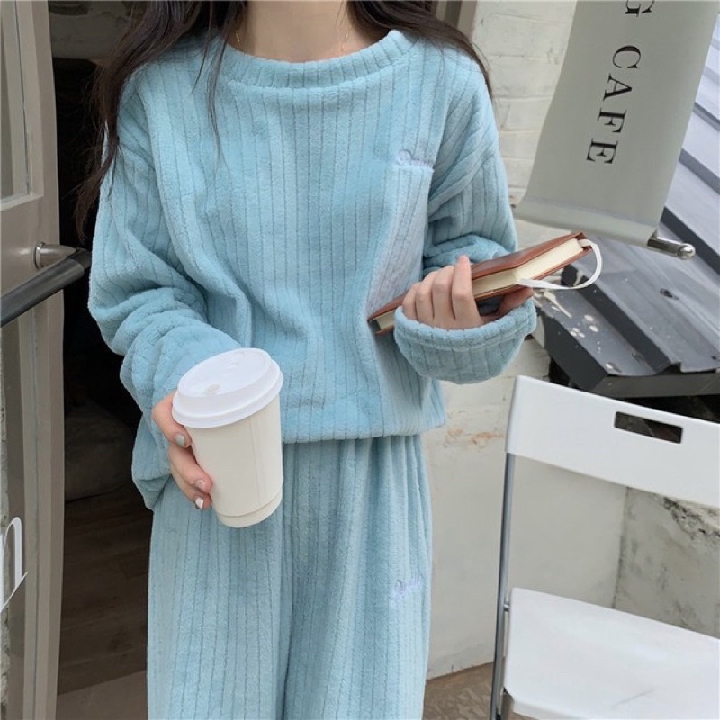 Set ngủ / Bộ ngủ nhung tăm dài tay mịn thu đông phong cách Hàn Quốc 2021