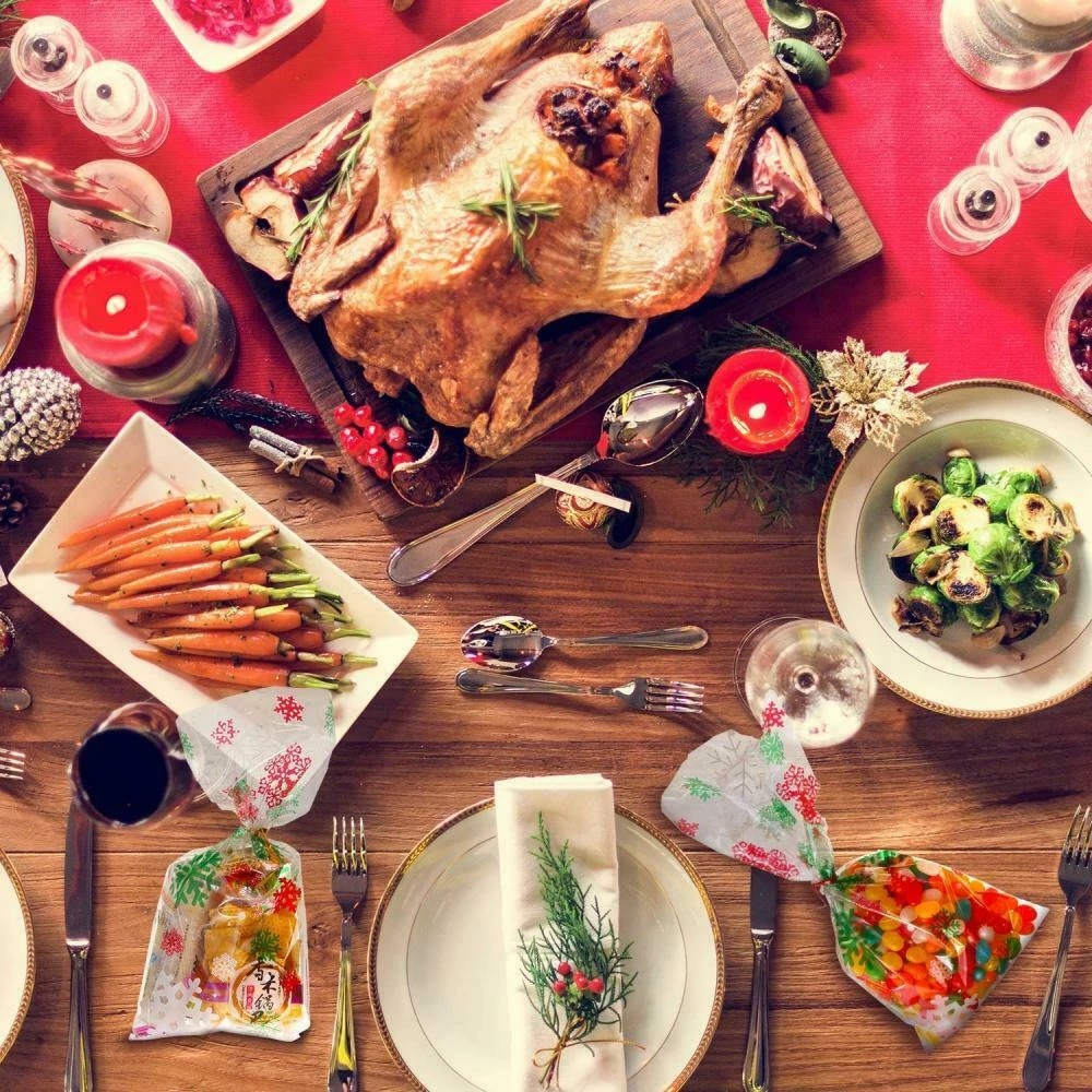 [Hàng Mới] 50 Túi Đựng Kẹo / Quà Giáng Sinh Bằng PVC Trong Suốt Hình Ông Già Noel / Tuần Lộc