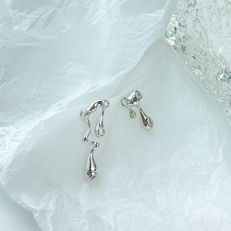 Khuyên Tai Nham Thạch Bất Đối Xứng Thiết Kế Mới Cá Tính Hợp Thời Trang