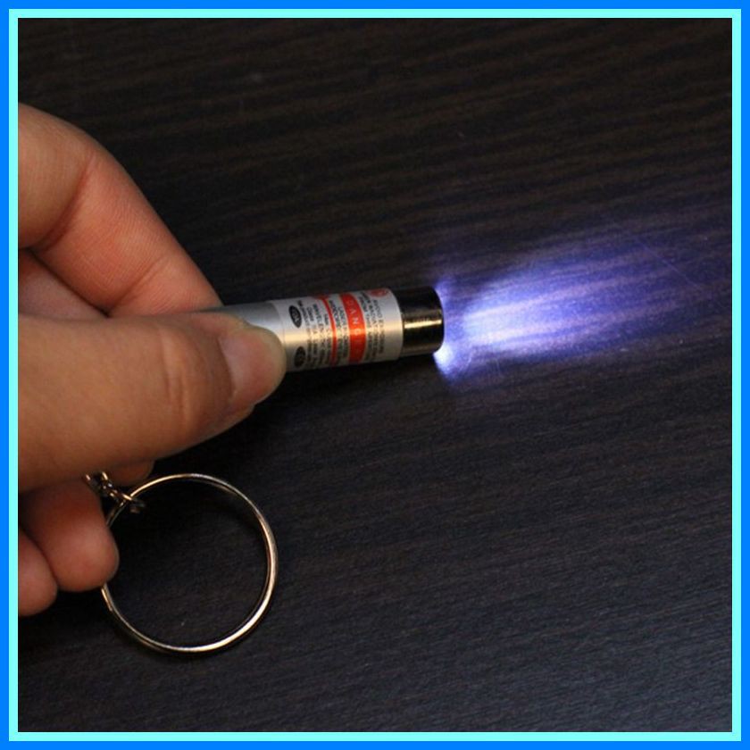 💖Cửa hàng💖Đèn pin LED có móc khóa 2 trong 1 dùng khi đi cắm trại