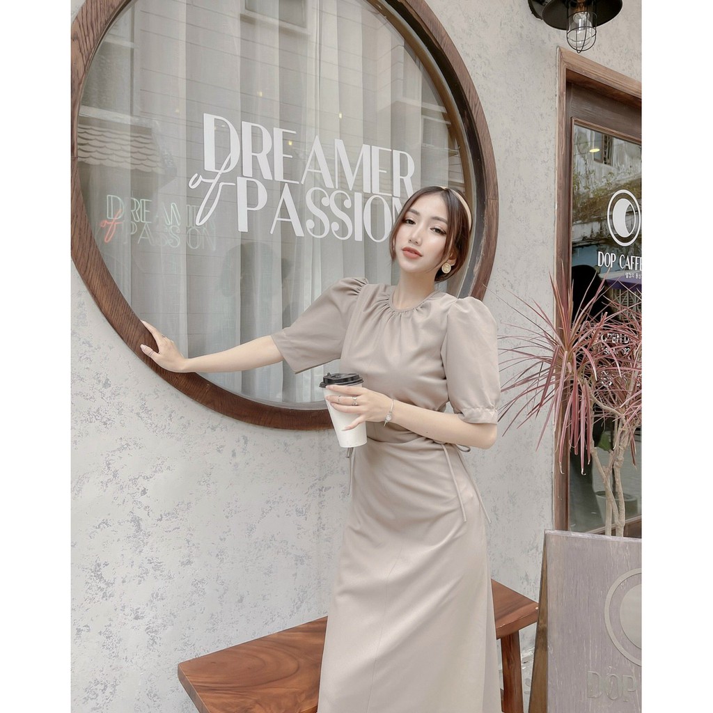 Đầm body tôn dáng khoét eo