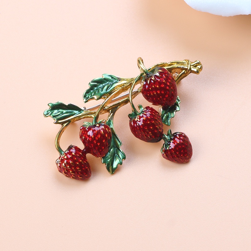 Huy Hiệu Cài Áo Hình Chiếc Lá Thời Trang