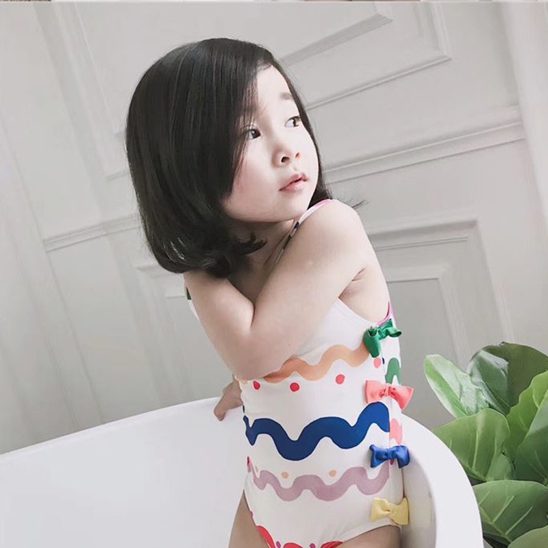 Set Đồ Bơi 2 Mảnh Xinh Xắn Cho Bé Gái