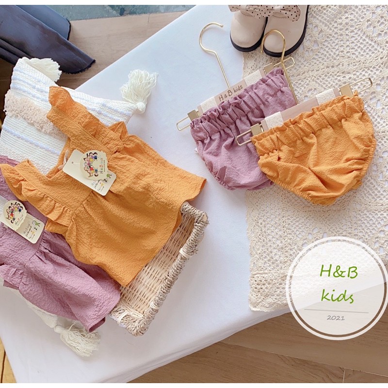 Bộ thiết kế đũi xốp bé gái