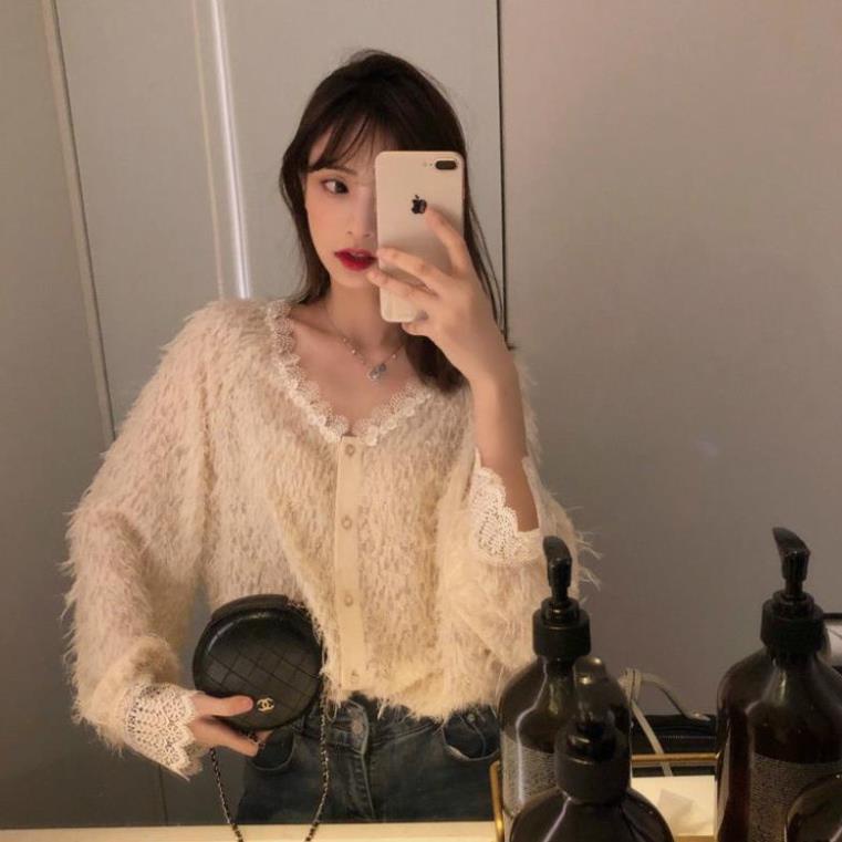 Áo Sơ Mi Tay Dài Đính Kim Sa Hình Lông Vũ Màu Trắng