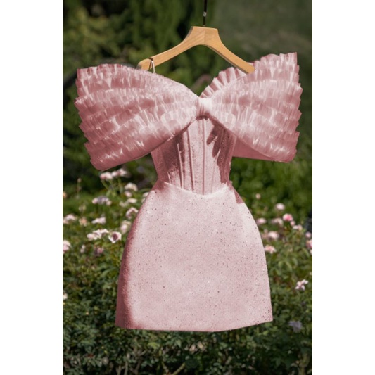 Đầm Lynhaki trễ vai cánh thiên nga cao cấp che khuyết điểm vai to vải tafta nhũ ánh kim mochouse83