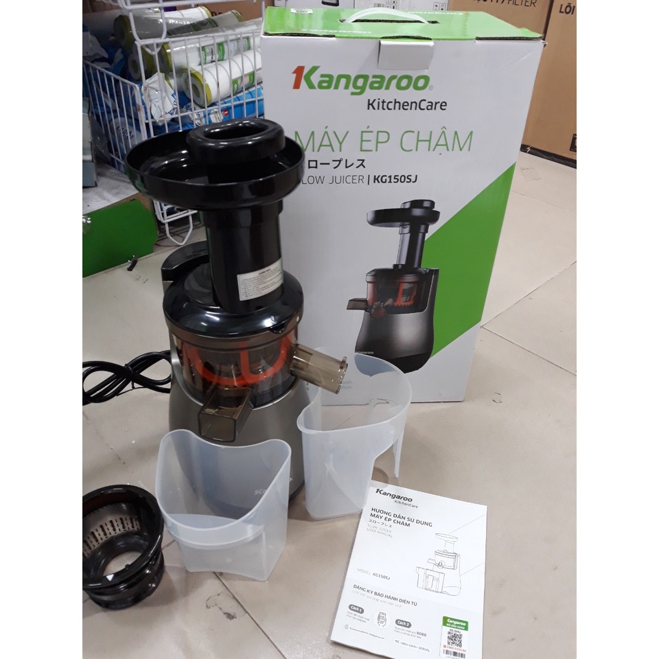 Máy ép chậm ép trái cây Kangaroo mạnh mẽ đảo chiều chống tắc nút nhấn 2 chế độ dễ sử dụng KG150SJ